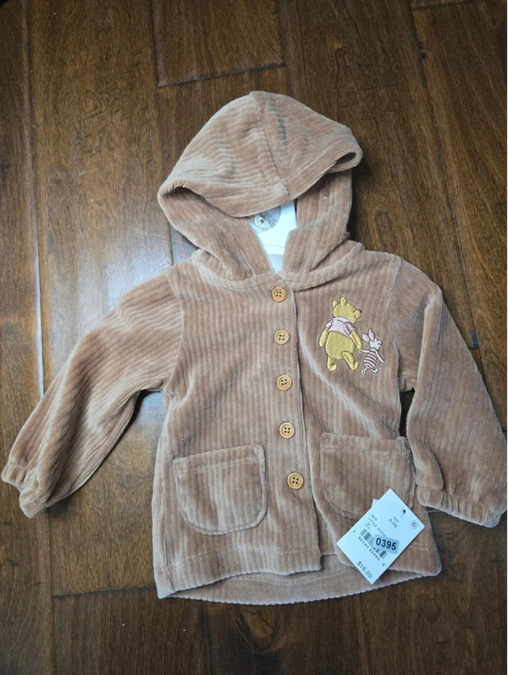0 to 3m brand new cardigan winnie, the pooh from disney item 395G4